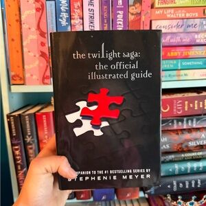 Twilight Saga Illustrated Guide